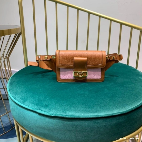 Official oldcobbler BUMBAG LOUIS VUITTON DAUPHINE 0724